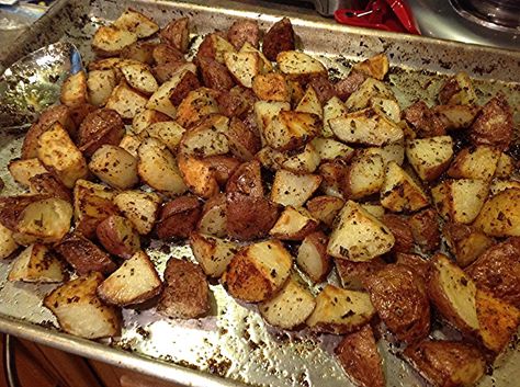 Veggie Plate Dinner, Red Skin Potatoes Recipe, Roasted Red Skin Potatoes, Baked Red Potatoes, Veggie Plate, Red Skin Potatoes, Roasted Red Potatoes, Tilapia Recipes, Roasted Potatoes