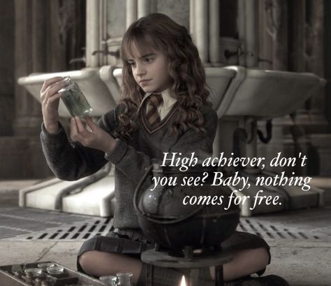 Researcher Aesthetic, Hermione Granger Study, Beauty With Brain, Beauty And Brains, High Achiever, Back To University, Romanticizing School, Exam Motivation, Effective Study Tips