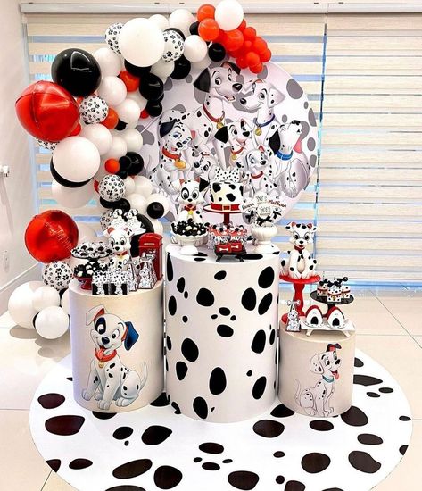 101 Dalmations Party, Bolo Snoopy, Dalmatian Party, Dog Themed Birthday Party, Princess Party Decorations, Disney Theme Party, Birthday Themes For Boys, T Shirt Womens, Dalmatian Print