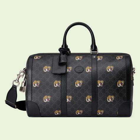 Luxury Duffle Bag, Duffle Bag Men, Canvas Duffle Bag, Bags Gucci, Italy Print, Gucci Tote, Bags For Men, Duffle Bags, Mcm Logo