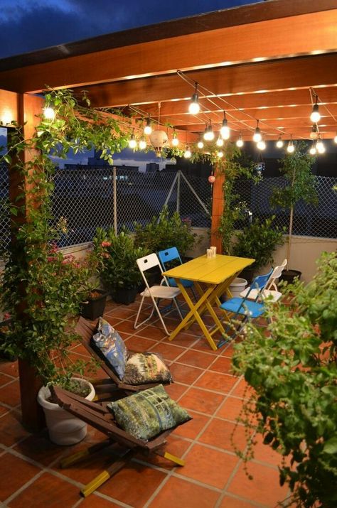 Rooftop Patio Design, Terrace Garden Ideas, India Home Decor, Terrace Decor, Rooftop Terrace Design, Courtyard Design, Mexican Home Decor, Mexican Home, Rooftop Patio