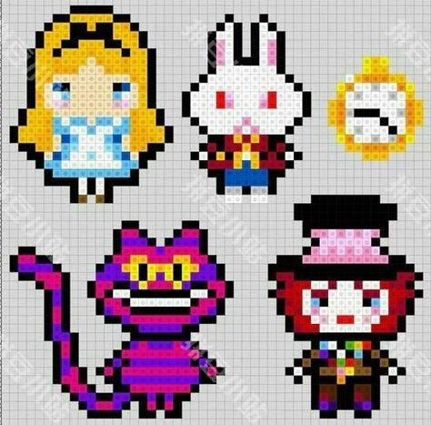 Alice Perler Beads, Grille Pixel Art, Alice In Wonderland Cross Stitch, Image Pixel Art, Hama Art, Modele Pixel Art, Easy Perler Beads Ideas, Easy Pixel Art, Art Perle