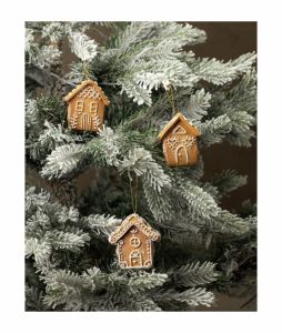 Gingerbread House Ornaments White Gingerbread House, Gingerbread House Ornaments, Neutral Holiday Decor, Christmas Paper Plates, Christmas Fireplace Decor, Holiday Tablescapes, White Christmas Decor, Christmas Family Photos, Hello Lovely