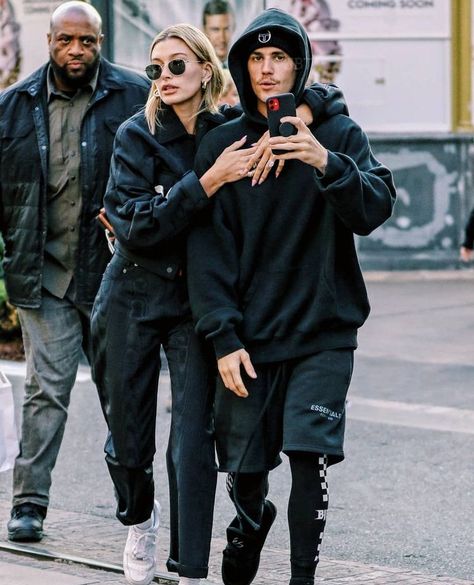 Justin Bieber Paparazzi, Haily Baldwin, Justin Bieber Hailey Bieber, Justin Bieber Hailey, Justin Bieber Family, Bieber Hailey, Hailey Baldwin Street Style, Hayley Bieber, Urban Swag