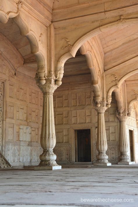 Pillars and door in The Red Fort New Delhi, in India. - www.bewarethecheese.com Indian Pillar, Indian Fort, Mughal Architecture, Red Fort, Udaipur, New Delhi, Beautiful World, Fort, Temple