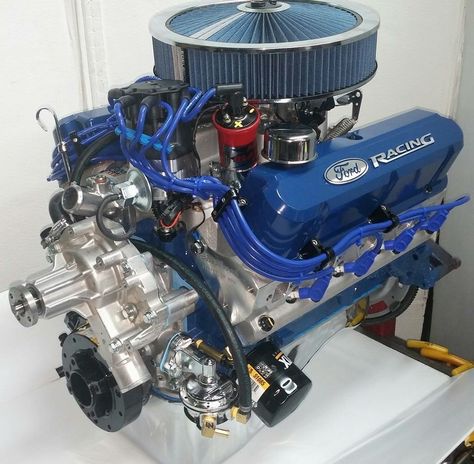 Ford Racing Engines, Mustang Engine, Crate Motors, Lifted Ford, Old Ford Trucks, Classic Ford Trucks, Crate Engines, Engines For Sale, Ford Pickup Trucks