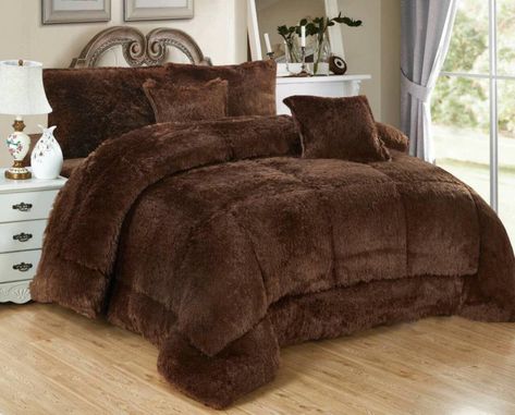 Faux Fur Comforter, Dorm Themes, Fur Comforter, Fluffy Comforter, Brown Bed, Reversible Blanket, Queen Comforter Sets, Queen Comforter, Apartment Inspiration