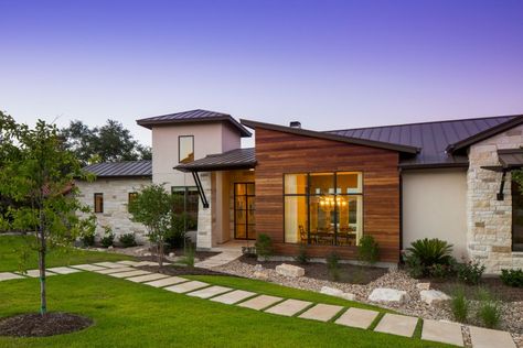 Hacienda Ridge by Vanguard Studio Inc (11) Contemporary Hacienda, Modern Casita, Wood Siding Exterior, Siding Ideas, Container Bar, Standing Seam Metal Roof, Wood Exterior, Contemporary Exterior, Modern Ranch