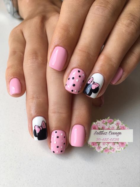 Minnie Mouse Nail Designs Pink, Disney Nails Pink Minnie Mouse, Disney Minnie Nails, Disney Nails Minnie Mouse, Pink Minnie Nails, Minnie Manicure, Disney Inspired Nails Simple, Minnie Nails Designs, Minnie Mouse Nails Pink