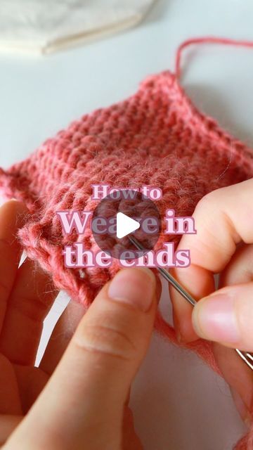 We Are Knitters 🐑✌️ on Instagram: "Learn how to weave properly in the end 💗 A good trick to know especially if you’re a beginner in knitting! #knittingtutorial by @petite.donut" How To Weave In Ends Knitting, How To End Knitting, How To Weave In Ends Crochet, Weave In Ends Knitting, How To Weave, Knitting Tips, Re A, Knitting Tutorial, In The End