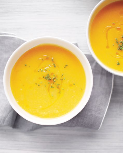 The flavor of pears is wonderful with earthy squash. Another great combo? This soup plus a grilled cheese sandwich make a cozy, comforting lunch. Best Butternut Squash Recipe, Pear Soup, Butternut Squash Recipes, Pear Recipes, Food Soup, Butternut Squash Soup, Squash Soup, Squash Recipes, Food Shows