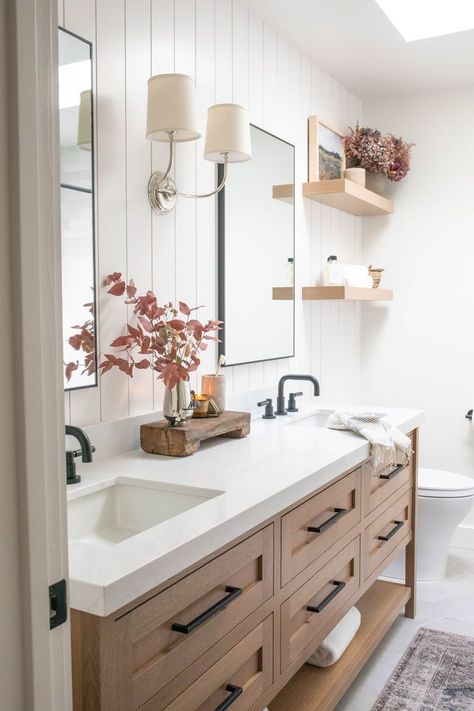 Master Ensuite Vanity Double Sinks, Ensuite Bathroom Double Vanity, Long Guest Bathroom Ideas, Double Sink Bathroom Vanity Natural Wood, Bathroom Renovations Double Sink, Double Sink Vanity With Single Mirror, Classic Bathroom Double Vanity, Twin Vanity Bathroom, White Vanity Wood Floor Bathroom