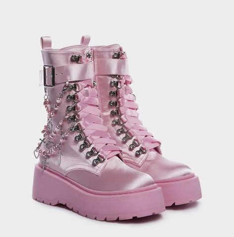 Nike Shoes Women Fashion, Foams Shoes, Platform Combat Boots, Sugar Thrillz, Plain Outfits, Pink Men, Girly Shoes, Pink Shoes, Pretty Shoes