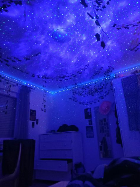 #avatarroom #pandoraroom #avatar #pandora #galaxyroom Room Inspo Space Theme, Planet Room Aesthetic, Galaxy Room Light, Galaxy Led Lights Bedroom, Pandora Avatar Room Ideas, Avatar The Way Of Water Room Ideas, Avatar Inspired Room Decor, Pandora Room Ideas, Bedroom Ideas Space Theme