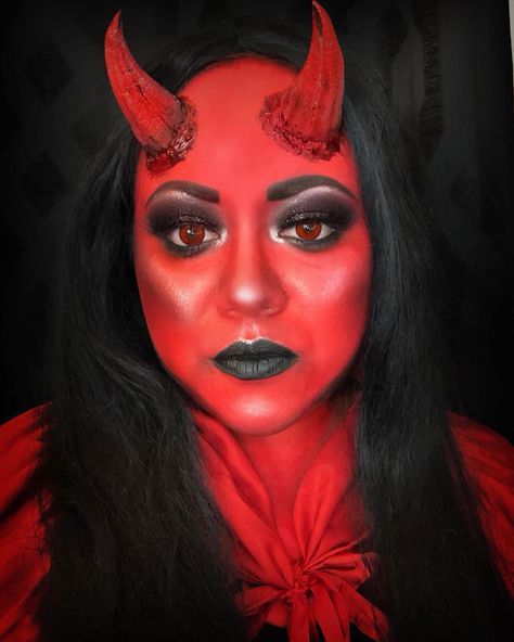 She Devil Makeup, She Devil, Devil Makeup, Mehron Makeup, Love Makeup, Face Painting, Halloween Face Makeup, Makeup Looks, Paradise