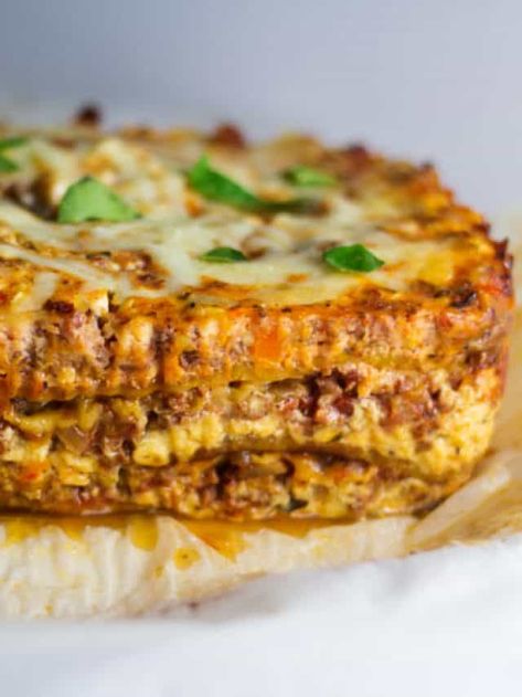 Plantain Lasagna Recipe - Nashi Food! Plantain Lasagna, Cod Stew, Sweet Plantains, Stuffed Meatloaf, Cottage Cheese Eggs, Trini Food, Beef Sauce, Ripe Plantain, Boricua Recipes