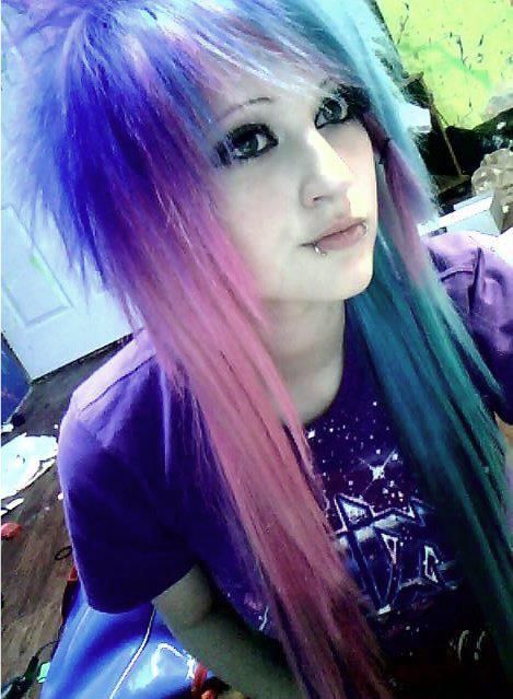 Emo Hair Color, Scene Emo Fashion, Scene Punk, Emo Scene Hair, Scene Outfits, Emo Hair, Peinados Fáciles Para Cabello Corto, Scene Girls, Scene Fashion