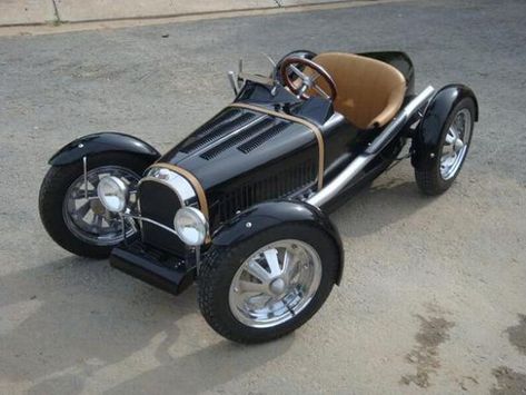 Cycle Kart, Toy Pedal Cars, Vintage Pedal Cars, Mini Jeep, Diy Go Kart, Cycle Car, Bugatti Cars, The Pub, Jaguar E Type