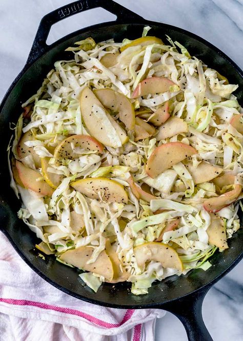 This Braised Cabbage and Apple recipe is a perfect side dish, packed with brown sugar sautéed apples and green cabbage braised in cider vinegar and spices. #apples #cabbage #sidedish Braised Cabbage And Apples, Apples And Cabbage Recipe, Cabbage And Apples, Green Apple Recipes, Sautéed Apples, Cabbage Side Dish, Braised Greens, Baked Cabbage, Sauteed Cabbage