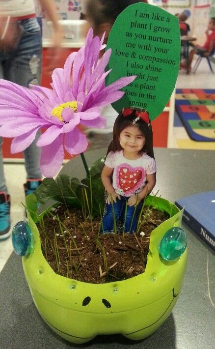 Draw Mouth, Mothers Day Crafts Preschool, Mother's Day Crafts For Kids, Mothers Day Plants, 2 Liter Bottle, Origami Paper Flowers, Decorative Rocks, Easy Mother's Day Crafts, Diy Mother's Day Crafts