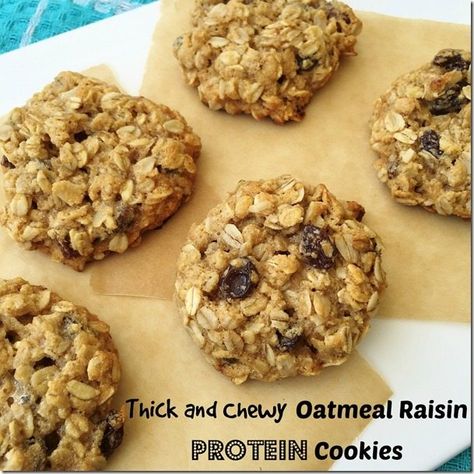 Hi, friends! If you follow me on Instagram, you might have seen my post yesterday featuring some seriously delicious-looking Oatmeal Raisin Protein Cookies. I whipped up a batch yesterday afternoon and couldn’t wait to share the recipe! These cookies are soft, … Oatmeal Protein Cookies, Pancakes Protein, Protein Pancake Mix, Protein Baking, Protein Oatmeal, Cookies Healthy, Protein Dinner, Kodiak Cakes, Protein Muffins