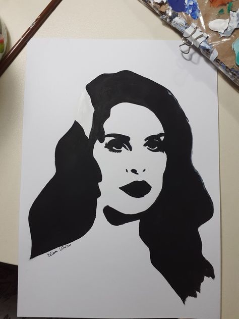 Lana Del Rey Stencil, Lana Del Rey Painting, Animal Outline, Drawing Stencils, Painting Inspo, Stencil Art, Aesthetic Makeup, Painting Crafts, Lana Del Rey