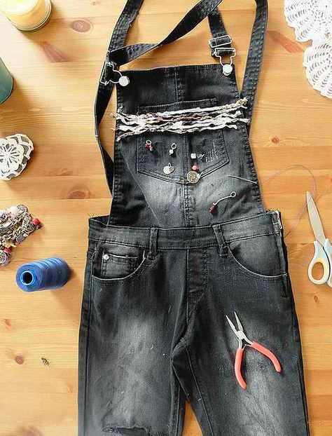 Turn Jeans Into Overalls, Upcycle Overalls Diy, Diy Overalls From Jeans, Dungaree Upcycle, Upcycle Overalls, Casual Cotton Upcycled Overalls, Diy Dungarees, Diy Overalls, Diy Romper