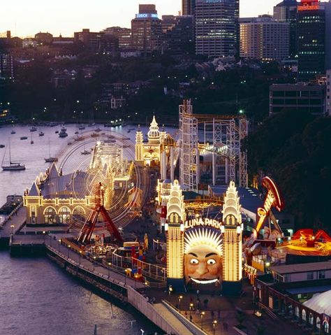 Sydney Harbour Start your life together with the best of both worlds. Celebrate between beautifully restored heritage buildings, elegant new venues and an uninterrupted view to Circular Quay. Luna Park Sydney, Australia Trip, Boston History, North Sydney, Luna Park, Harbour Bridge, Parc D'attraction, Sydney Harbour, Free Entry