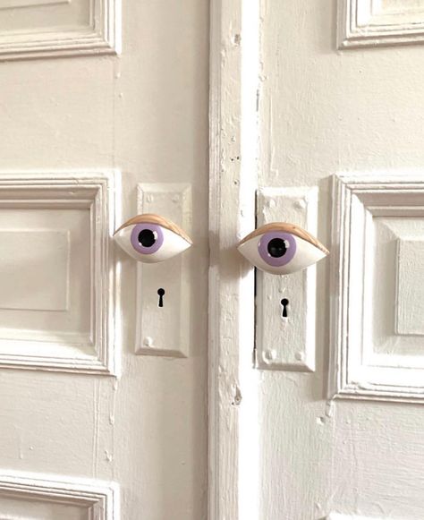 Steffan on Instagram: “Hand carved Eye Doorknobs. Designed and made by @objet_demarco via @sophiepinet  #eyes #eye #doorfurniture #doorhandle #door #carving…” Wavy Coffee Table Diy, Surrealist Interior Design, Design Sponge, Vintage Modern, Dream Homes, Architectural Digest, My New Room, An Eye, House Inspo