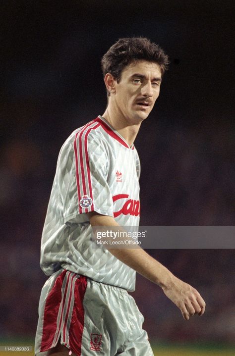 Ian Rush, Zoro And Robin, Football Poster, Liverpool Fc, Fifa, Liverpool, Rush, Football, American Football