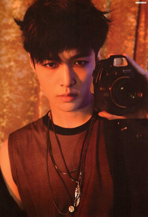 Imagen insertada Exo Zhang Yixing, Yixing Exo, Lay Exo, Lay Zhang, Pop Boy, Exo Ot12, Photo Scan, Zhang Yixing, Exo Lay