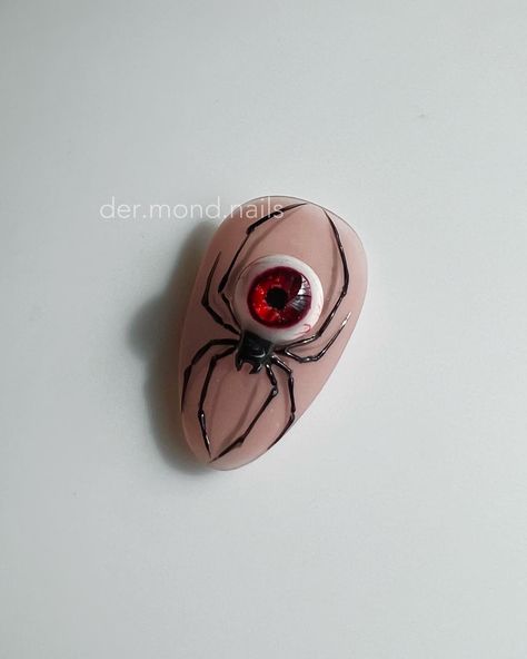 Eyeball On Nails, Creepy Nails Scary, Halloween Nails Eyeball, Halloween Nails Cobweb, Edgy Short Nail Designs, Creepy Nails Acrylic, 3d Eyeball Nails, Horror Movie Acrylic Nails, Horror Nails Halloween Short