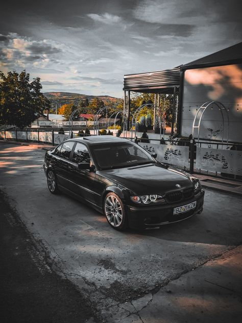 E46 sedan Black sapphire metalizat. Cristi.kzw BZ 21 KZW - - - - - - #e46 #e46m3 #e46sedan #e46_army #e46gang #e46drift #hustle #hustlehard #hustleharder #hustlequotes #lilbaby #m3 #bmw #e46ers #e46fanatics #e46nation #e46gang #the46ers #e46romania #e46mafia #e46fan_club #bmwgram #bmwlovers #e46bmwnation Bmw M3 E46 Wallpapers, Bmw E46 Wallpapers, Bmw E46 Black, E46 Wallpaper, Bmw E46 Sedan, E46 Sedan, E46 Coupe, Serie Bmw, M3 Bmw