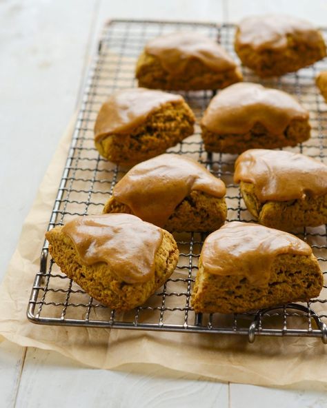 Pumpkin Scones with Spiced Pumpkin Glaze Once Upon A Chef, Orange Scones, Pumpkin Scones, Starbucks Pumpkin, How To Make Pumpkin, Spiced Pumpkin, Pumpkin Flavor, Scone Recipe, A Chef