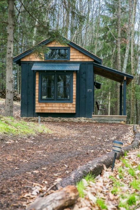 Deep Creek Lake, Tiny House Community, Cabin Exterior, Guest Cabin, Vacation Cabin, Tiny Cabins, Moon Rising, Tiny Cabin, Lake Cabins