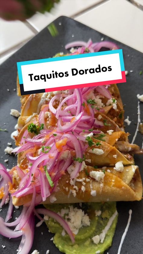 Taquitos Dorados, Tacos Dorados, Chicken Taquitos, Food Board, Easy Delicious, Ceviche, Dinner Time, Quince, Good Eats