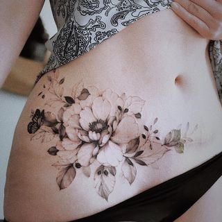 Lower Stomach Tattoos For Women, Lower Belly Tattoos, Abdomen Tattoo, Feminine Shoulder Tattoos, Lower Stomach Tattoos, Tummy Tattoo, Stomach Tattoos Women, Libra Woman, Tattoos To Cover Scars