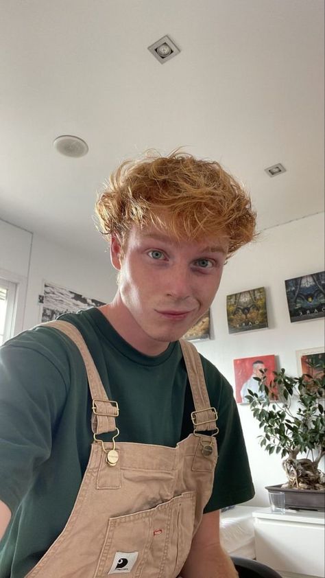 Ginger Blonde Hair Men, Cute Red Head Guys, Hot Ginger Hair Men, Ginger Guy Aesthetic, Ginger Male Model, Cute Ginger Guys, Ginger Male, Ginger Blonde Hair, Ginger Boys