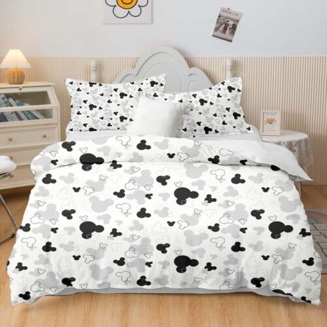 Disney Comforter, Disney Bedding Sets, Mickey Mouse Bedding, Disney Room, Disney Bedding, Disney Rooms, Classic Mickey Mouse, Disney Decor, Cute House