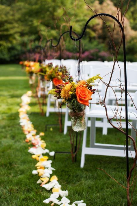 Fall Wedding Aisle, Fall Wedding Ceremony, Church Wedding Flowers, Wedding Isles, Fall Wedding Diy, Fall Wedding Photos, Tropical Wedding Flowers, Outdoor Fall Wedding, Wedding Aisle Decorations