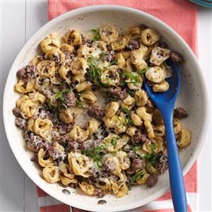 Crockpot Casseroles, Tortellini Skillet, Fancy Foods, Course Ideas, Tortellini Recipes, Ground Meat Recipes, Skillet Recipes, Skillet Dinners, Cheese Tortellini