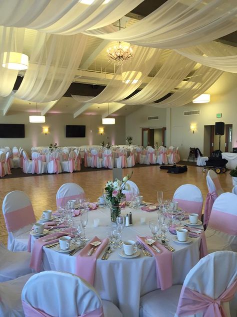 Pink & White theme- Knollwood Country Club Spring Quinceanera Theme, Quinceanera Pink Theme, Debut Venue, Quiencera Ideas, Sweet Sixteen Venues, Small Quince, Baby Pink Quinceanera Dresses, Pink Quince Theme, Dream Quinceanera