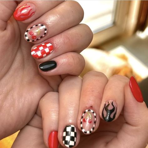 Car Show Nails, Formula One Nails, Formula 1 Nails, Flame Nails, Flag Nails, Get Nails, Nail Ideas, Nail Inspo, Nail Designs