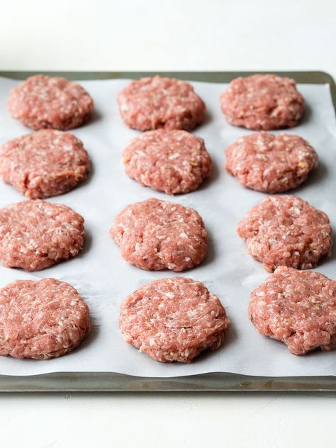 Homemade Breakfast Sausage Patties || This easy to make breakfast sausage recipe is perfect for breakfast or brunch. You can make this sausage recipe ahead of time and freeze the patties. If you are looking for brunch ideas, try these homemade breakfast sausage patties! Recipe on www.theworktop.com. || #sausagepatties #brunchideas #breakfastrecipe #breakfastsausages Make Breakfast Sausage, Homemade Breakfast Sausage Recipe, Breakfast Sausage Recipe, Breakfast Sausage Patties, Homemade Brunch, Patty Recipe, Homemade Breakfast Sausage, Turkey Breakfast Sausage, Homemade Sausage Recipes