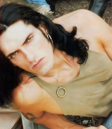 Absolutely Gorgeous Man With Long Hair, Type 0 Negative, Peter Steele, Type O Negative, Long Black Hair, Long Hair Styles Men, Attractive People, Green Man, Lead Singer