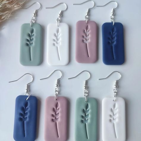 Leaf Branch Imprint Earrings Handmade using lightweight polymer clay, available in 4 colours: white, navy, eucalyptus, antique rose Visit our shop for more details and to order (link on bio) or feel free to message with any questions. #smallbusiness #smallbusinessowner #smallbusinessuk #essexbusiness #essexsmallbusiness #handmadeuk #handmadejewelry #handmadewithlove #handmade #handmadeearrings #polymerclayjewelry #polymerclay #polymerclayearrings #polymerclaycreations #polymerclayartist ... Polymer Clay Creations, Antique Roses, Handmade Clay, Handmade Polymer Clay, Polymer Clay Jewelry, Polymer Clay Earrings, Handmade Earrings, Clay Earrings, Earrings Handmade