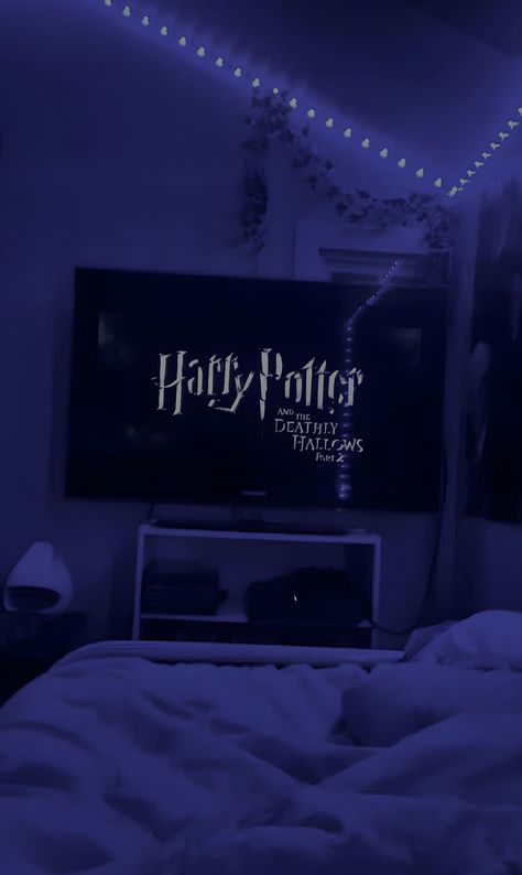 Harry Potter movie marothon, Harry potter Movie night aesthetic, Fall aesthetic, Hogwarts aesthetic, Harry Potter movie Harry Potter Date Night Aesthetic, Harry Potter On Tv Screen, Harry Potter Night Aesthetic, Harry Potter Marathon Aesthetic, Harry Potter Movie Aesthetic, Harry Potter Movie Night Aesthetic, Watching Harry Potter Aesthetic, Harry Potter Aesthetic Harry, Harry Potter Movie Marathon