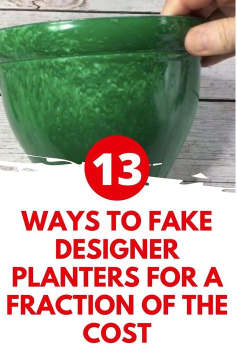 DIY Planter Makeovers Diy Planter Boxes Outdoor Cheap, Cheap Planter Ideas, Cheap Plant Pots, Yard Hacks, Planter Makeover, Cheap Planters, Designer Planters, Diy Planters Indoor, Cheap Flower Pots