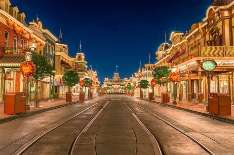 Main Street USA, Magic Kingdom Street Magic, Main Street Usa, Cinderella Castle, Pirates Of The Caribbean, The Castle, Disney Halloween, The Train, Disney Girls, Magic Kingdom