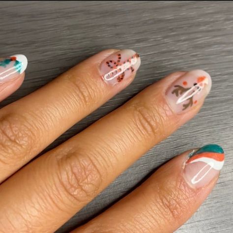 Archer And Olive, Christmas Nail Art Ideas, Festive Nail Art, Nude Nail Polish, Nail Art Pen, Diy Nail Art, Festival Nails, Nail Art Supplies, Nail Art Ideas